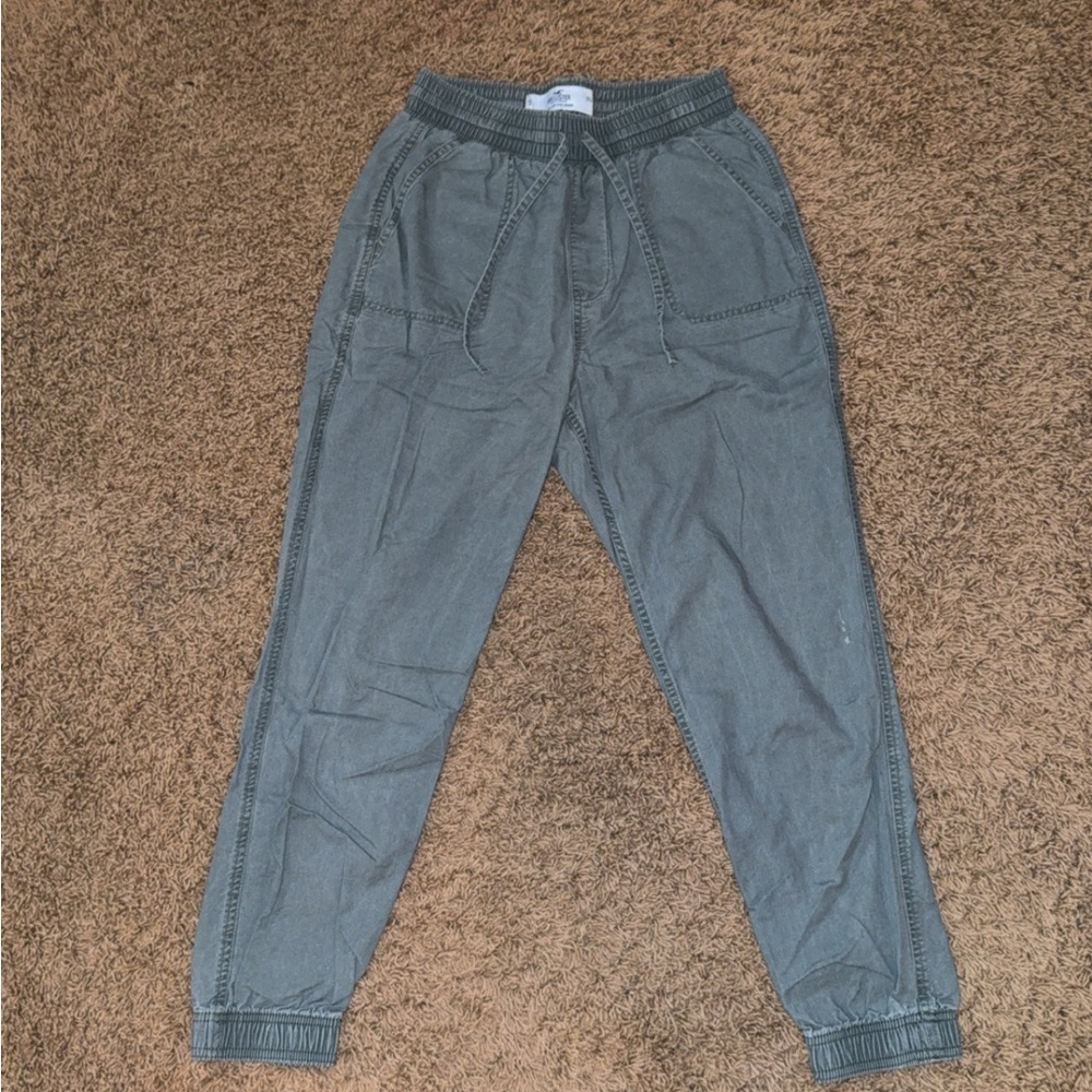 Women’s Hollister Green Jogger Pants